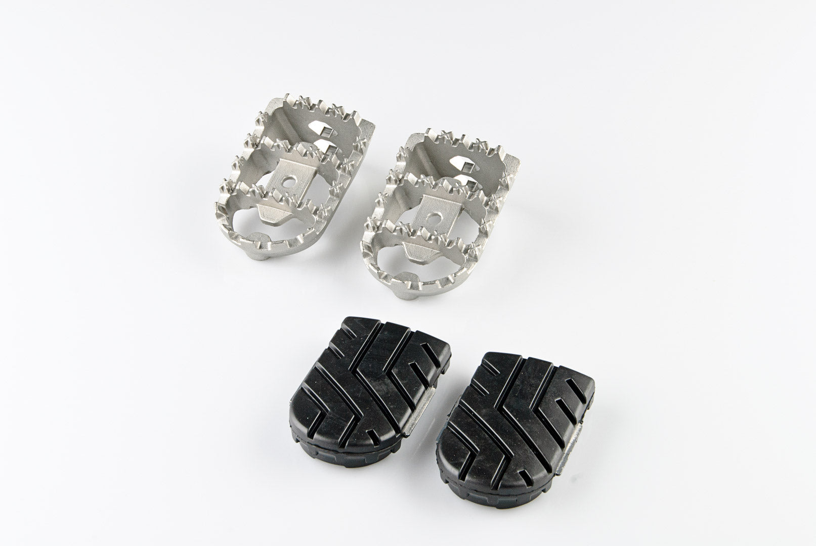 SW-MOTECH / SWモテック ION フットペグキット CFMoto 800MT-X (24-)。 | FRS.10.011.10000/S