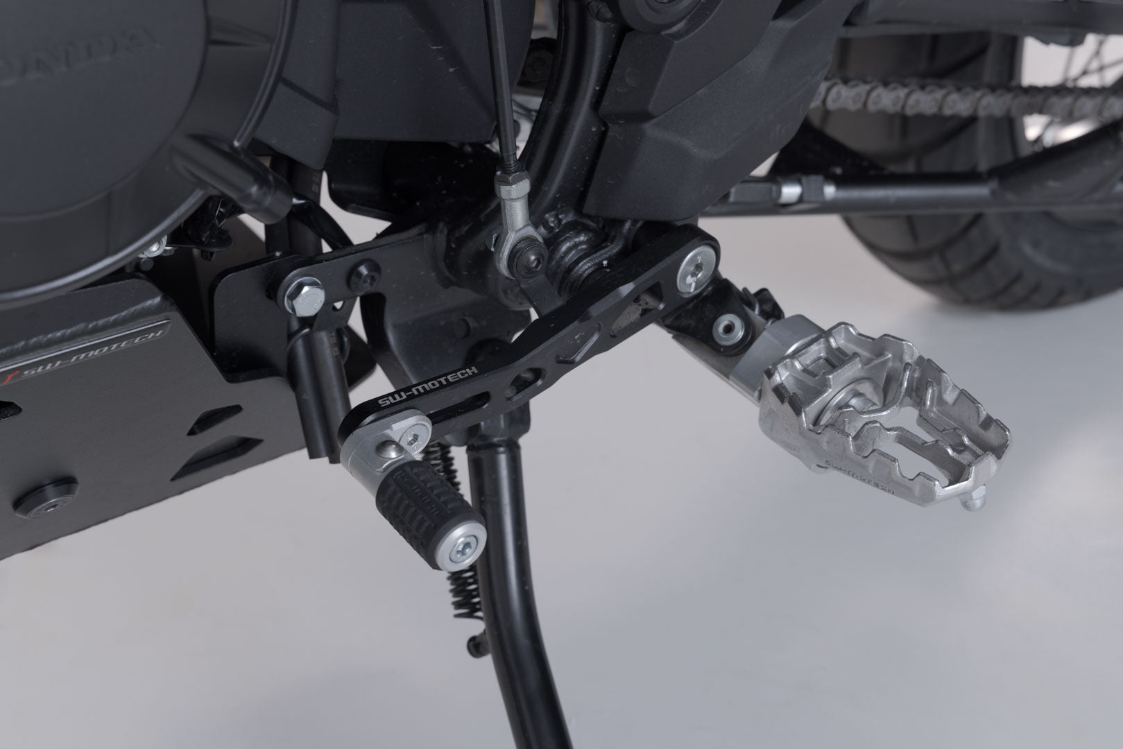 SW-MOTECH / SWモテック Honda XL750 トランスアルプ(22-)用シフトレバー。 | FSC.01.070.10001