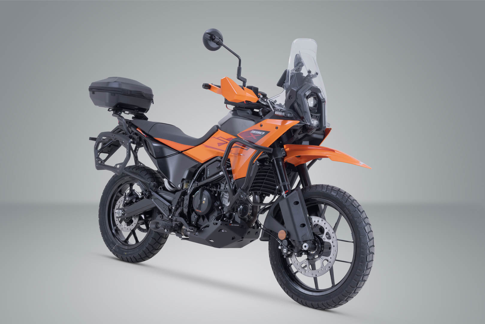 SW-MOTECH / SWモテック URBAN ABS トップケースシステム ブラック。KTM 250 Adv、390 Adv (25-)。 | GPT.04.417.60000/B