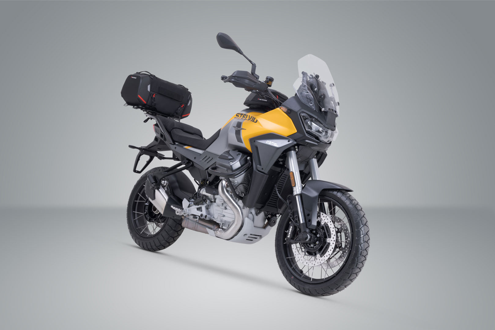 SW-MOTECH / SWモテック Moto Guzzi Stelvio用Rackpackセット (23-)。 | GPT.17.624.30000