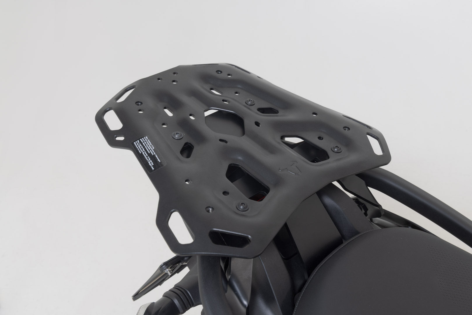 SW-MOTECH / SWモテック TRAX ADV トップケースシステム シルバー。Ducati ムルティストラーダ V2 / V2 S (24-)。 | GPT.22.807.70000/S