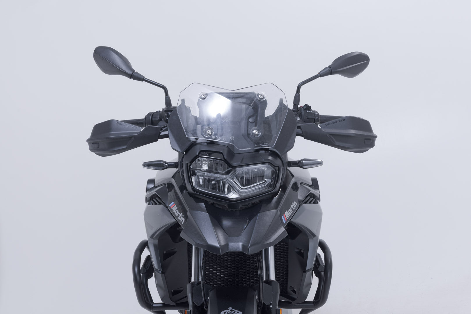 SW-MOTECH / SWモテック アドベンチャー ハンドプロテクターキット ブラック。BMW F750 GS (17-)。 | HDG.00.220.32500/B