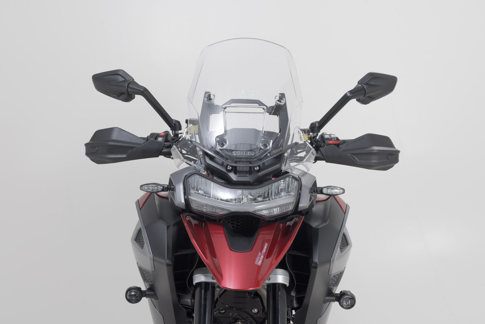 SW-MOTECH / SWモテック アドベンチャー・ハンドプロテクターキット(ブラック)。Triumph・タイガー 1200GT/ラリーモデル用。 | HDG.00.220.33001/B