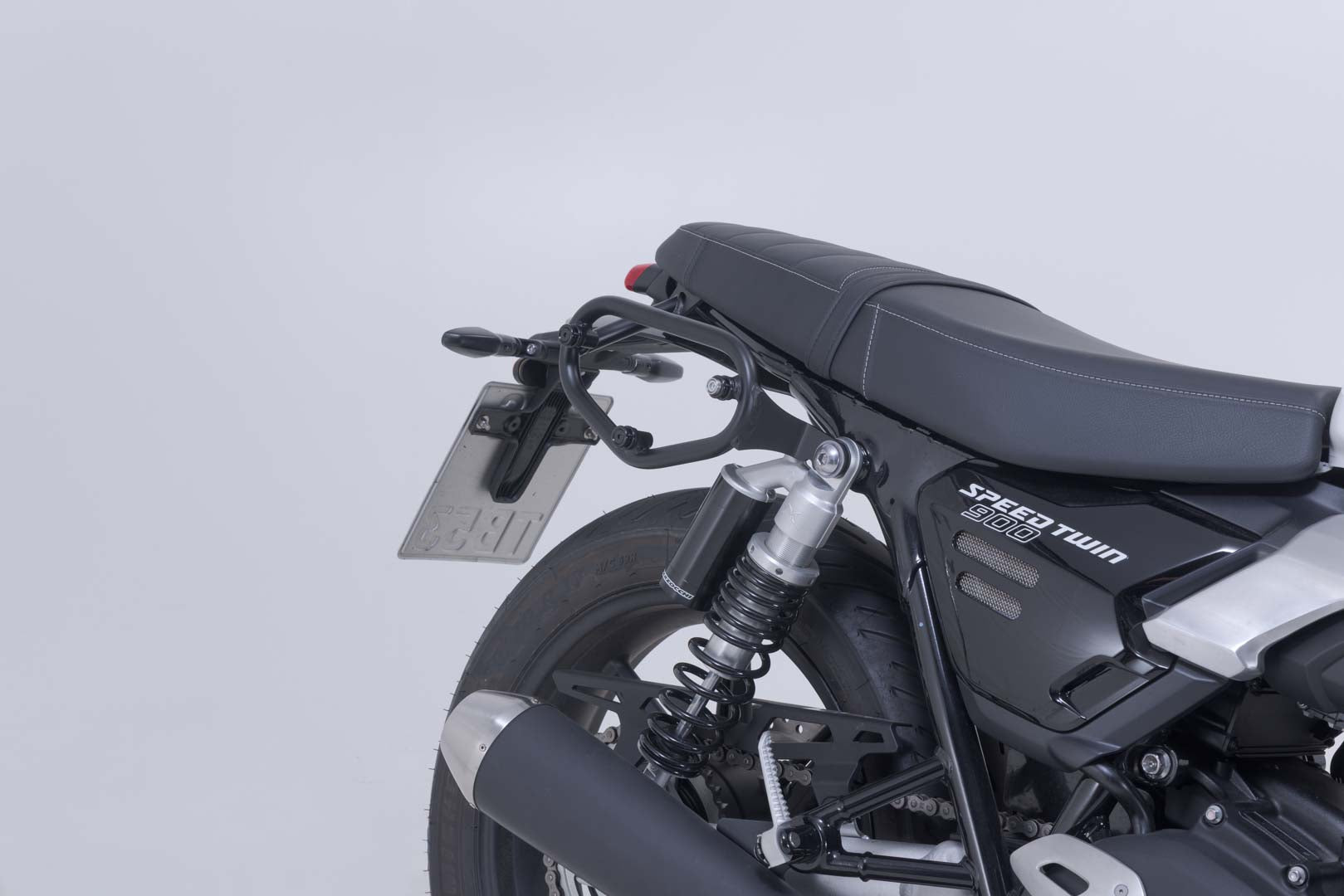 SW-MOTECH / SWモテック SLC サイドキャリア(右側) Triumph スピードツイン 900 (24-)。 | HTA.11.667.11100