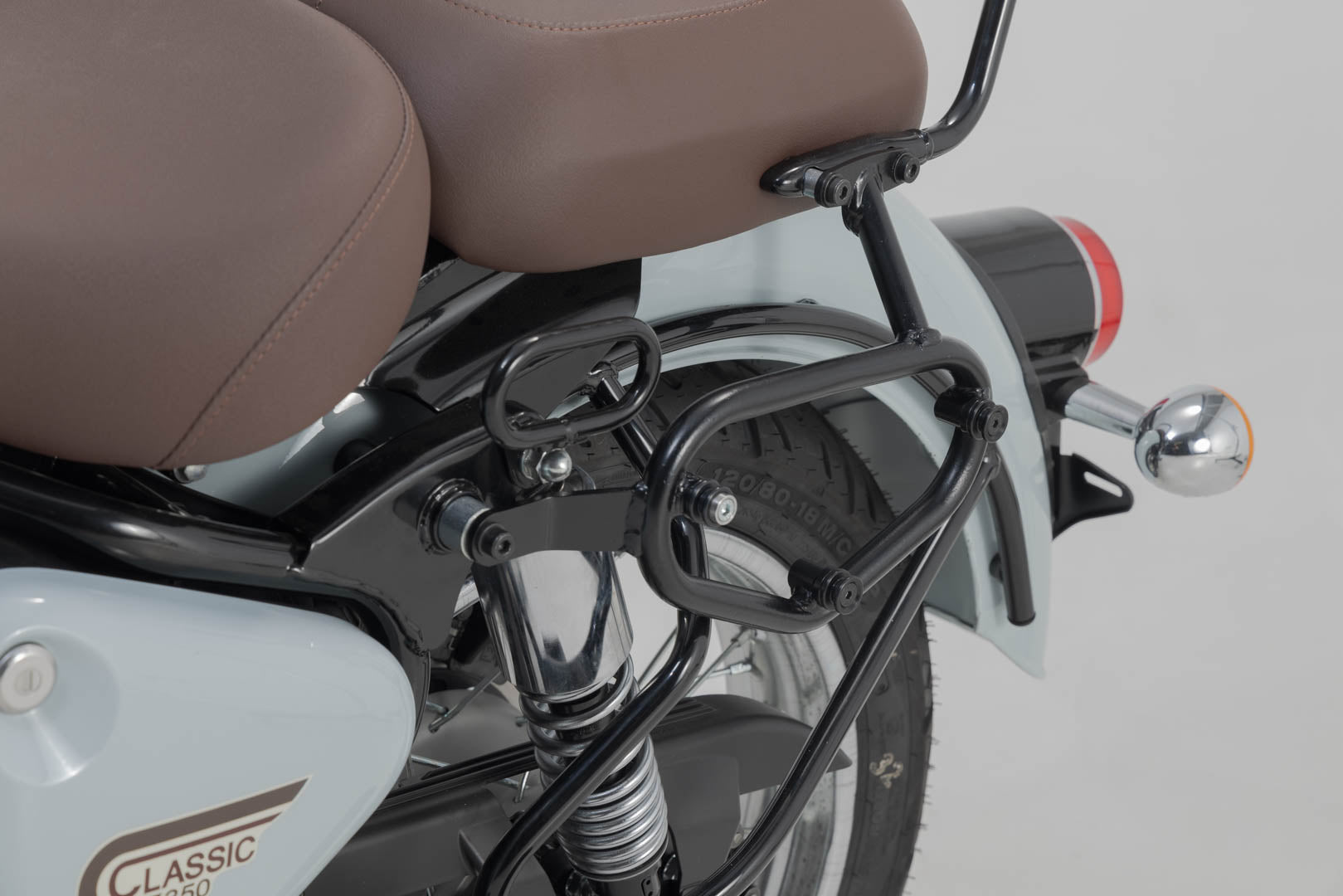 SW-MOTECH / SWモテック SLC サイドキャリア(左側) ロイヤル・エンフィールド クラシック 350 (22-)。 | HTA.41.026.10001