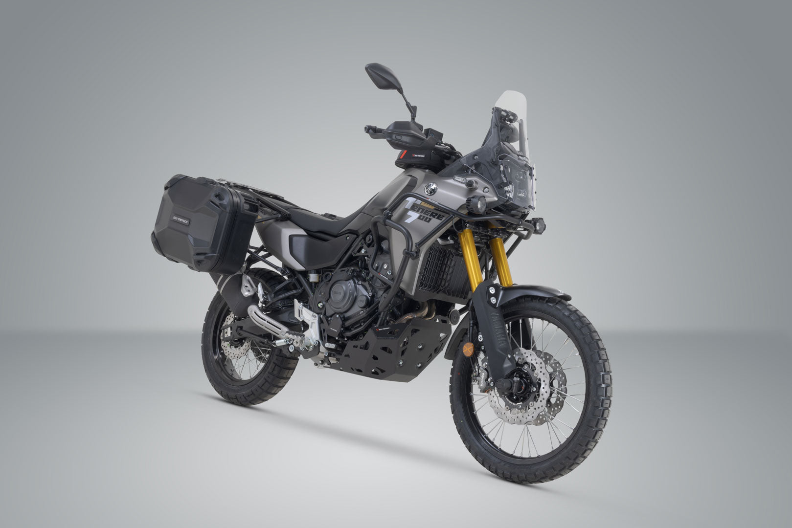 SW-MOTECH / SWモテック DUSC ハードケースシステム ブラック。41/33 l。Yamaha・テネレ700 各モデル(19年~)。 | KFT.06.799.65002/B