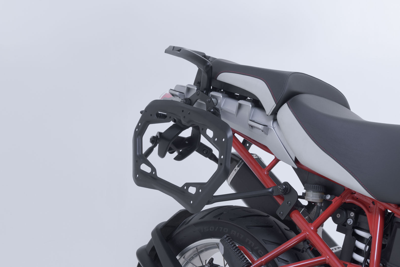 SW-MOTECH / SWモテック AERO ABS サイドケースシステム 2x25 リットル。BMW R1200GS (04-12) / Adv (06-13)。 | KFT.07.311.60200/B