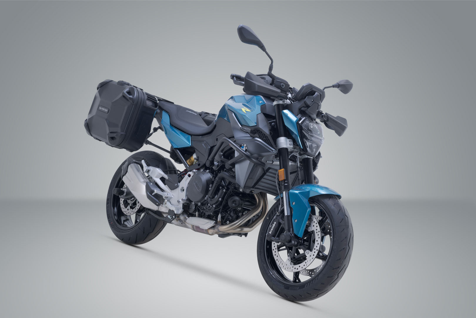 SW-MOTECH / SWモテック DUSC ハードケースシステム ブラック。33/33 リットル。BMW F 900 R / XR (24-)。 | KFT.07.949.65200/B