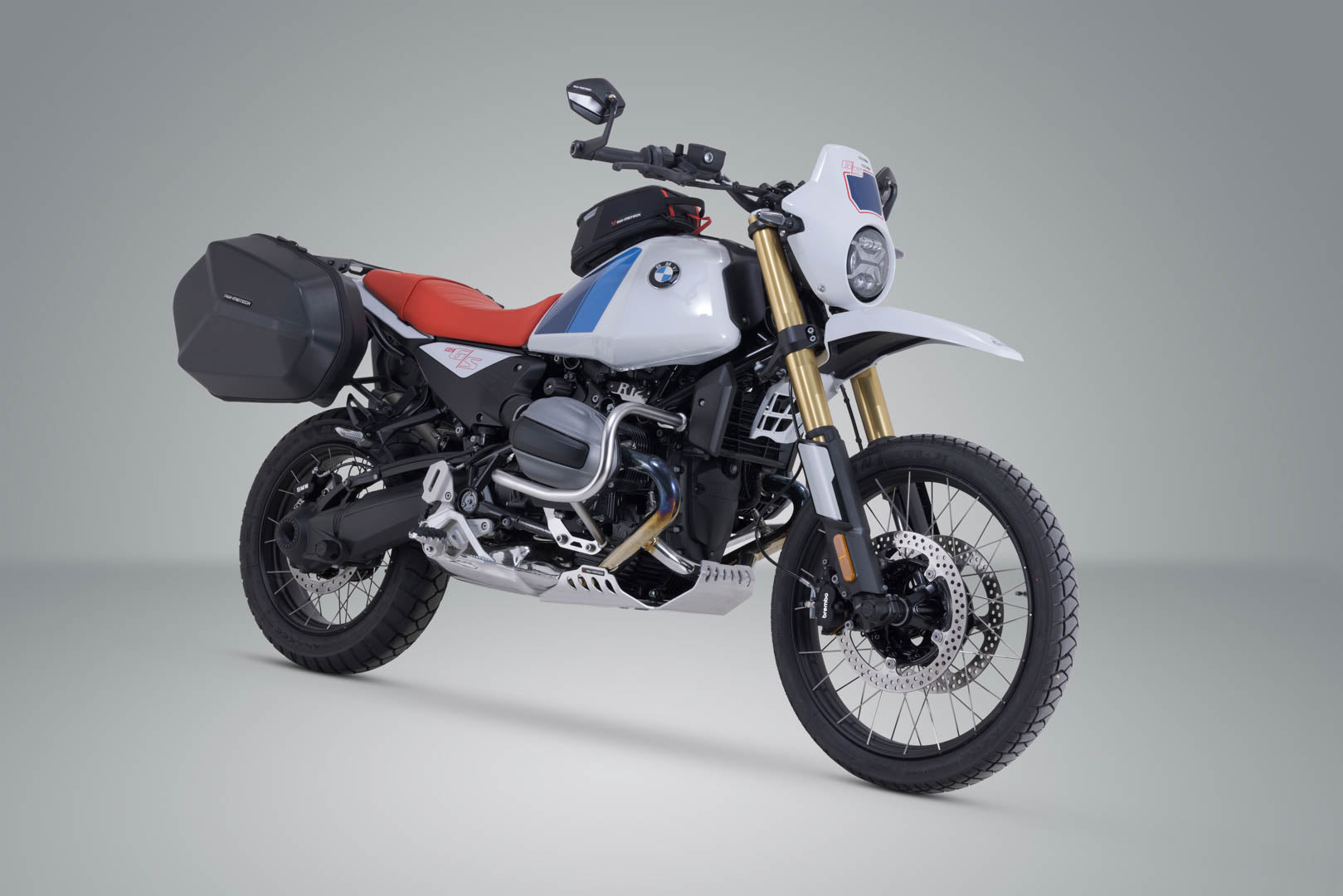 SW-MOTECH / SWモテック AERO ABS サイドケースシステム 2x25 リットル. BMW R 12 G/S (24-). | KFT.07.997.60101/B