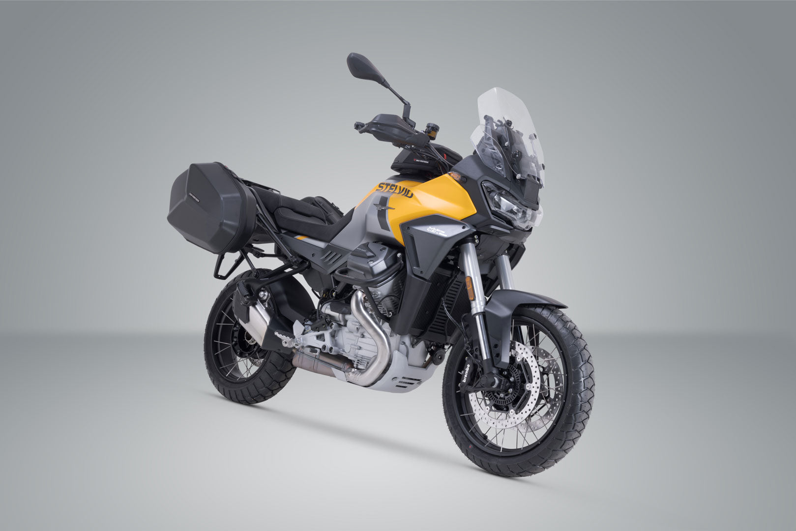 SW-MOTECH / SWモテック AERO ABS サイドケースシステム 2x25 リットル。Moto Guzzi Stelvio (23-)。 | KFT.17.624.60100/B
