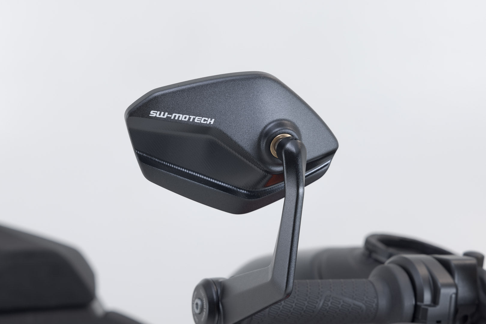 SW-MOTECH / SWモテック KTM 790/890/990 Duke、1290 Super Duke R用ハンドルエンドミラー。 | MIR.04.641.10000