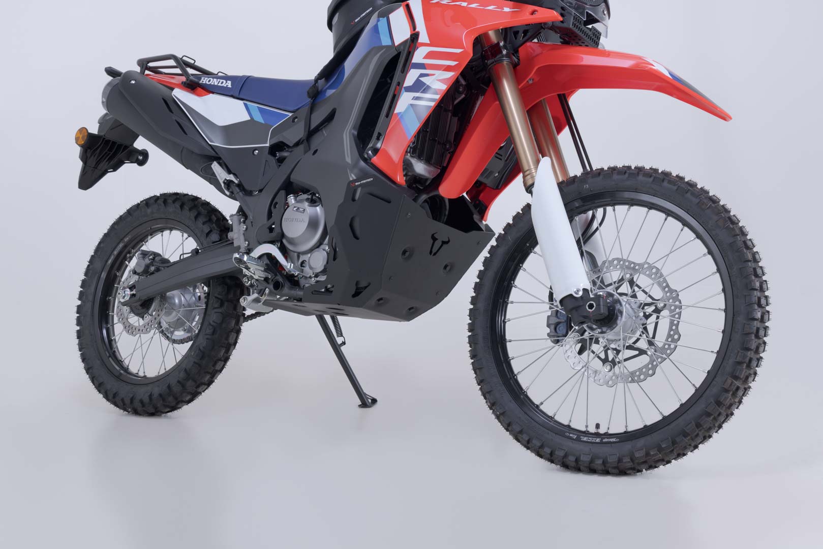 SW-MOTECH / SWモテック エンジンガード(ブラック)。Honda CRF300 ラリー(24-)。 | MSS.01.978.10000/B