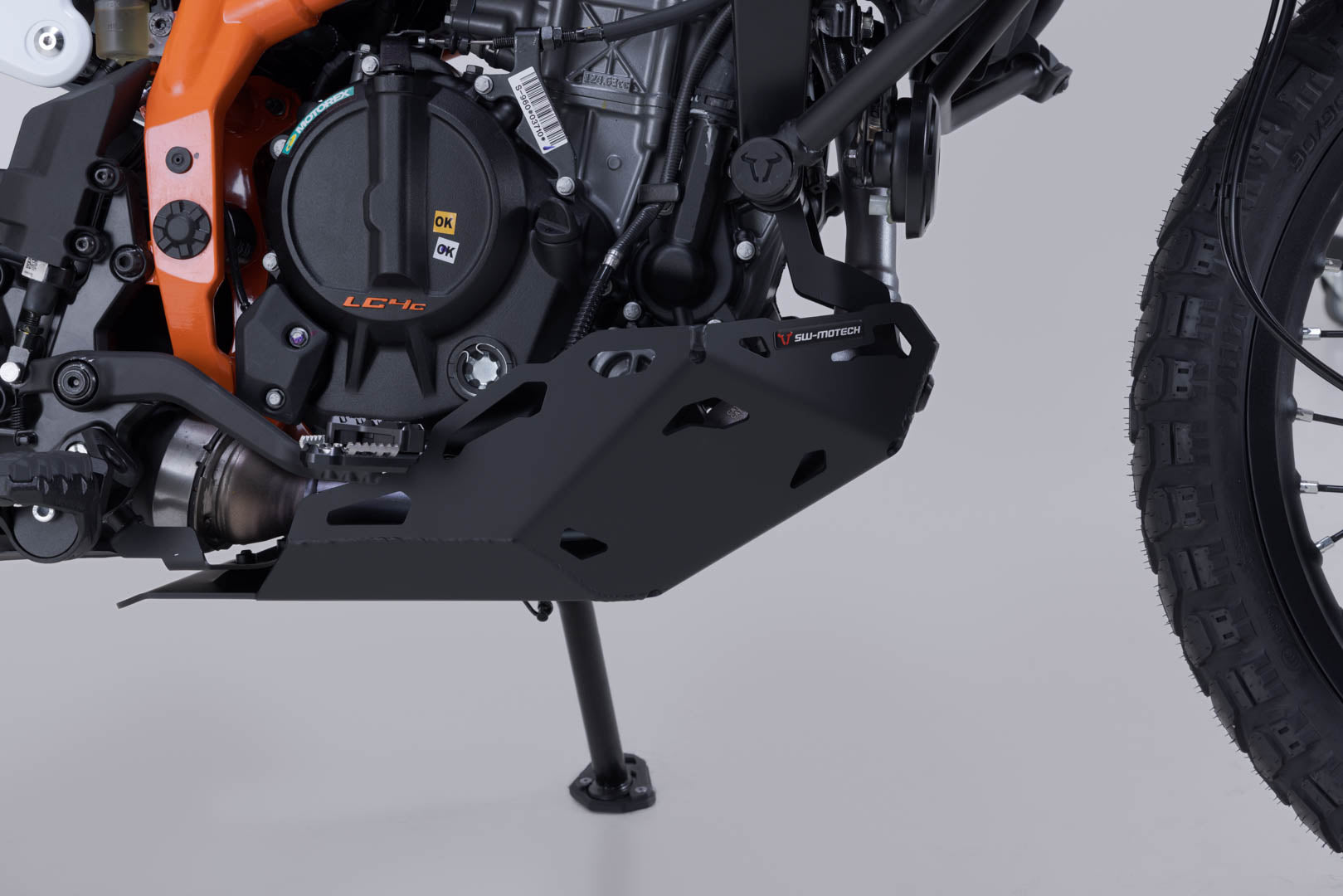 SW-MOTECH / SWモテック エンジンガード(ブラック)。KTM 125 / 250 / 390 モデル(25-)。 | MSS.04.417.10001/B