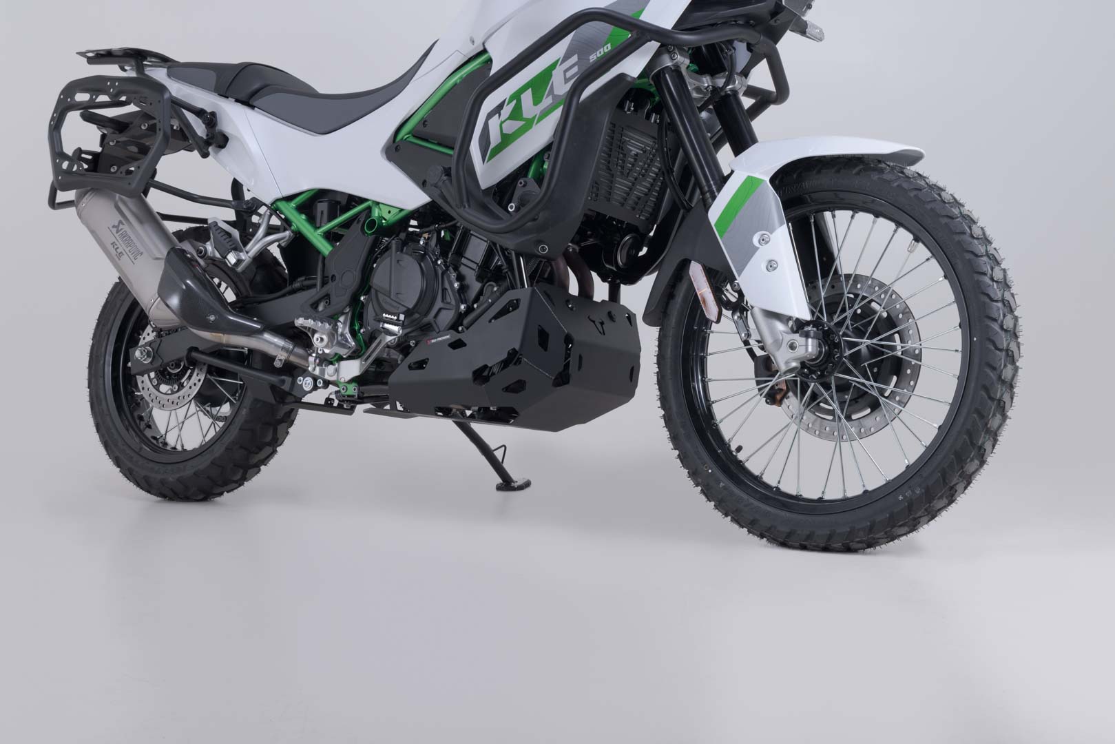 SW-MOTECH / SWモテック エンジンガード(ブラック)。Kawasaki KLE500 / KLE500 SE (26-)。 | MSS.08.084.10000/B