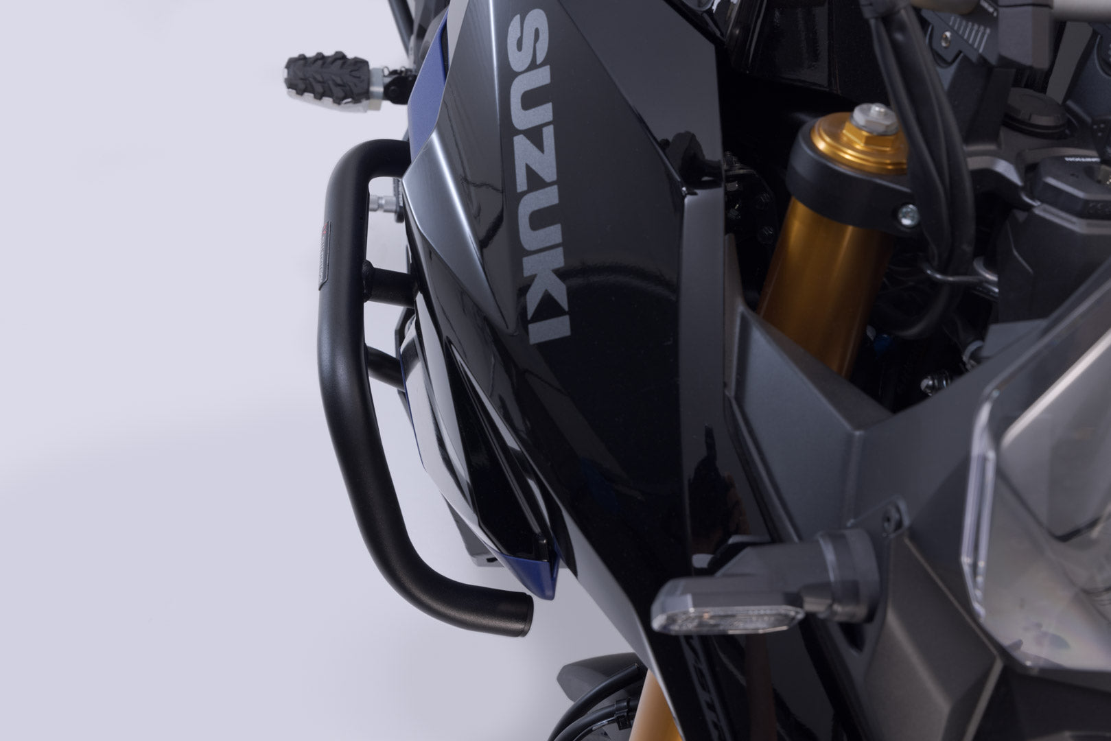 SW-MOTECH / SWモテック クラッシュバー・ブラック。Suzuki V-Strom 800 / 800DE (22-)。 | SBL.05.845.10002/B