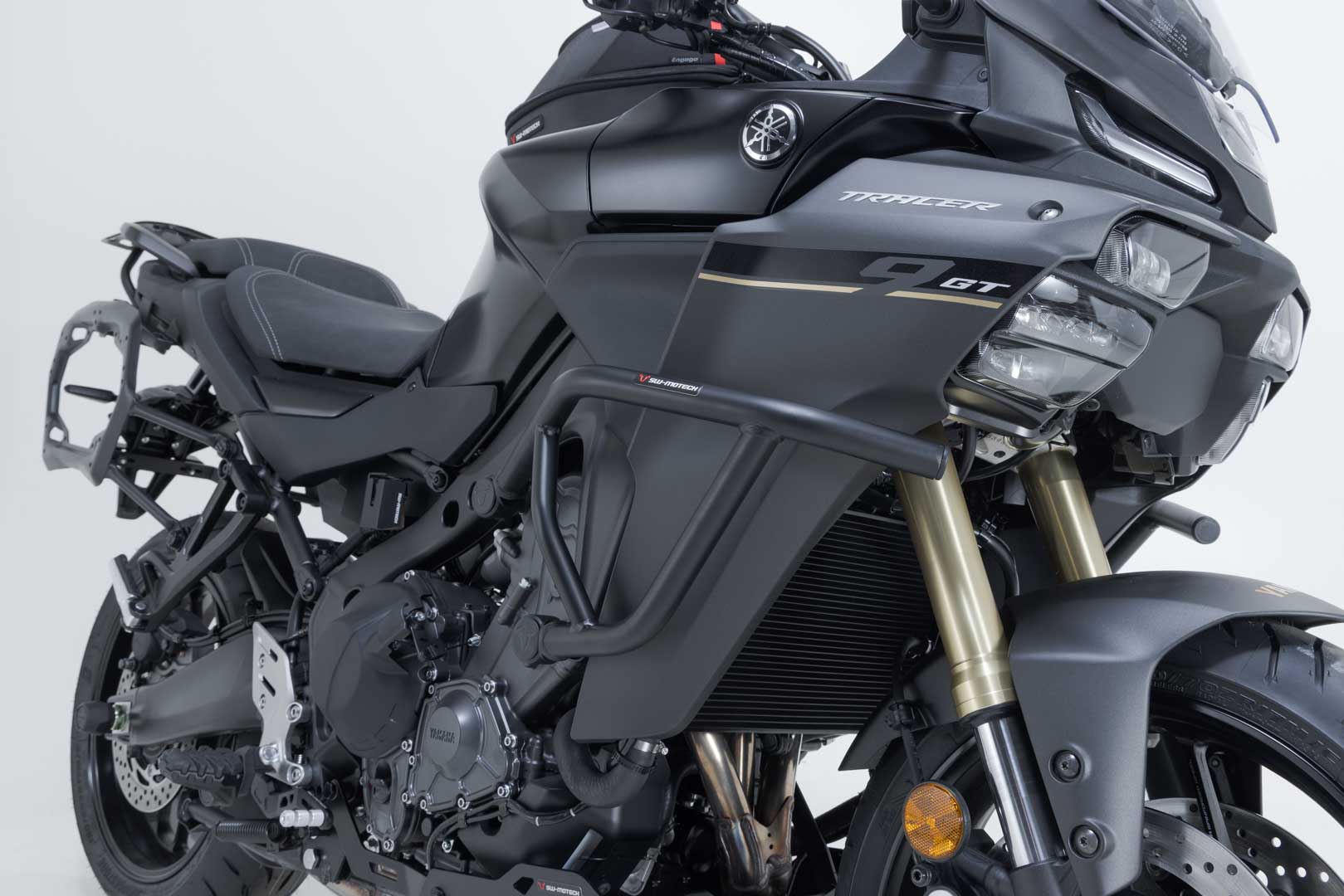 SW-MOTECH / SWモテック ブラック・クラッシュバー。Yamaha・トレーサー 9 GT / GT+ (24-)。 | SBL.06.597.10000/B