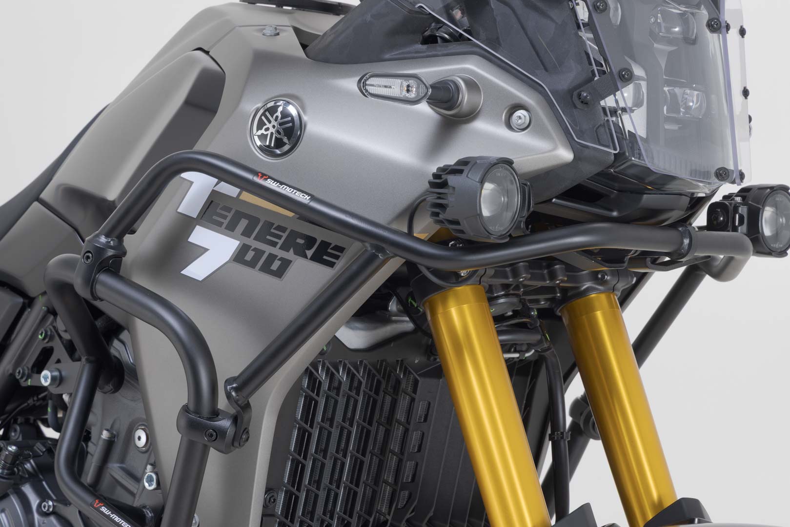 SW-MOTECH / SWモテック 上部クラッシュバー(ブラック)。Yamaha・テネレ700(24-)。 | SBL.06.799.10300/B