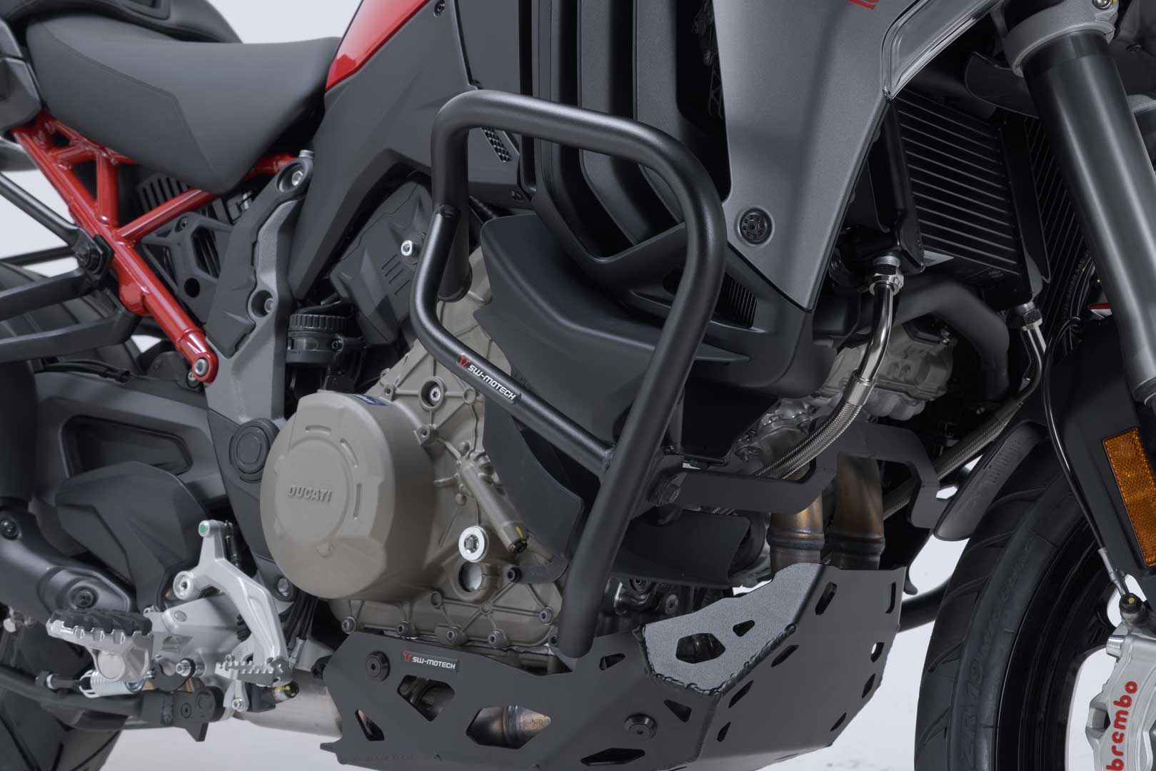 SW-MOTECH / SWモテック ブラック・クラッシュバー。Ducati Multistrada V4 (24-)。 | SBL.22.822.10100/B