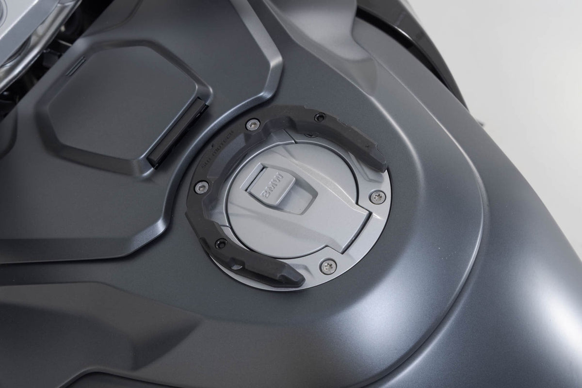 SW-MOTECH / SWモテック PRO Tankring Schwarz. BMW R 1300 RT (25-). | TRT.00.787.35100/B