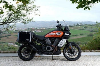 Unitgarage / ユニットガレージ Pair of aluminium Panniers Atlas 40L+34L with Inox Subframe HD Pan America | AL1C-BL-3306-BL