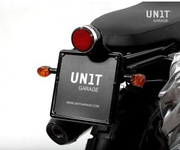 Unitgarage / ユニットガレージ License plate frame | U083