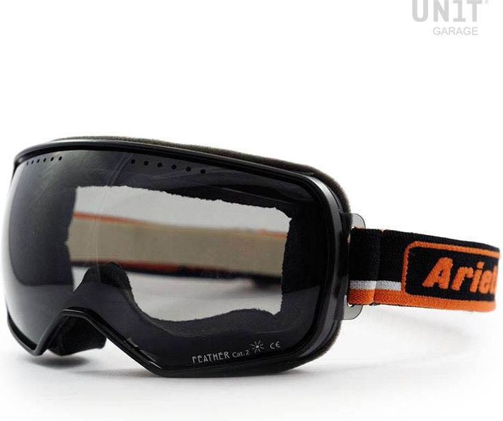 Unitgarage / ユニットガレージ Feather lite black frame sunglasses | U100