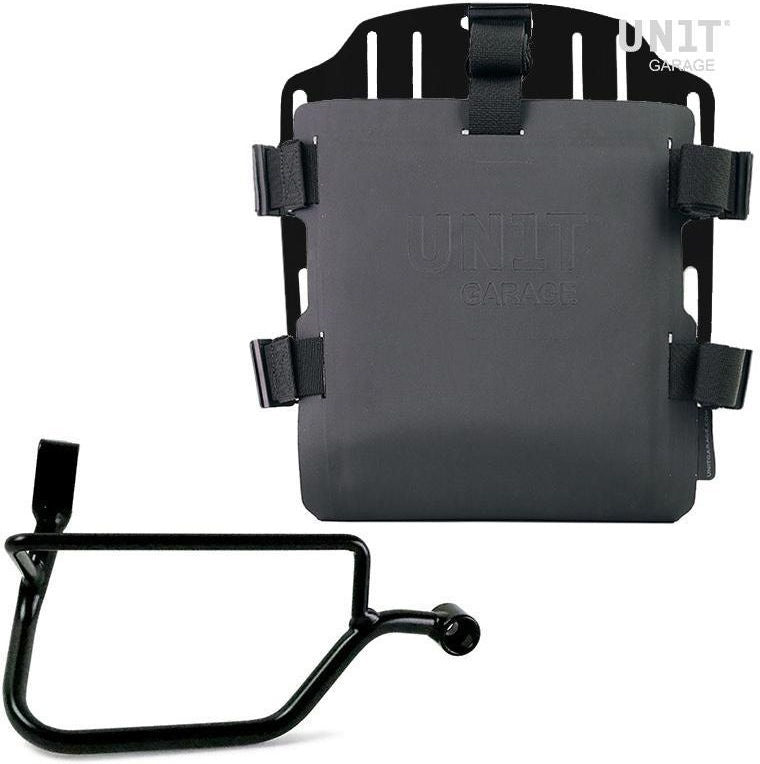 Unitgarage / ユニットガレージ Aluminum bag holder with adjustable front in Hypalon and Quick Release System + subframe Street Twin 900 (2016 until now) | UG007-U000-1017DX