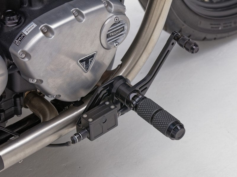 Wunderkind (ワンダーカインド) フォワードコントロールフットレストセット Triumph ブラック | 106503-F15