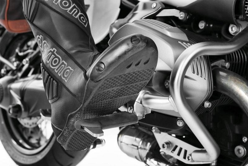 Wunderlich / ワンダーリッヒ Crash Bar Foot Rests - Silver | 41140-101