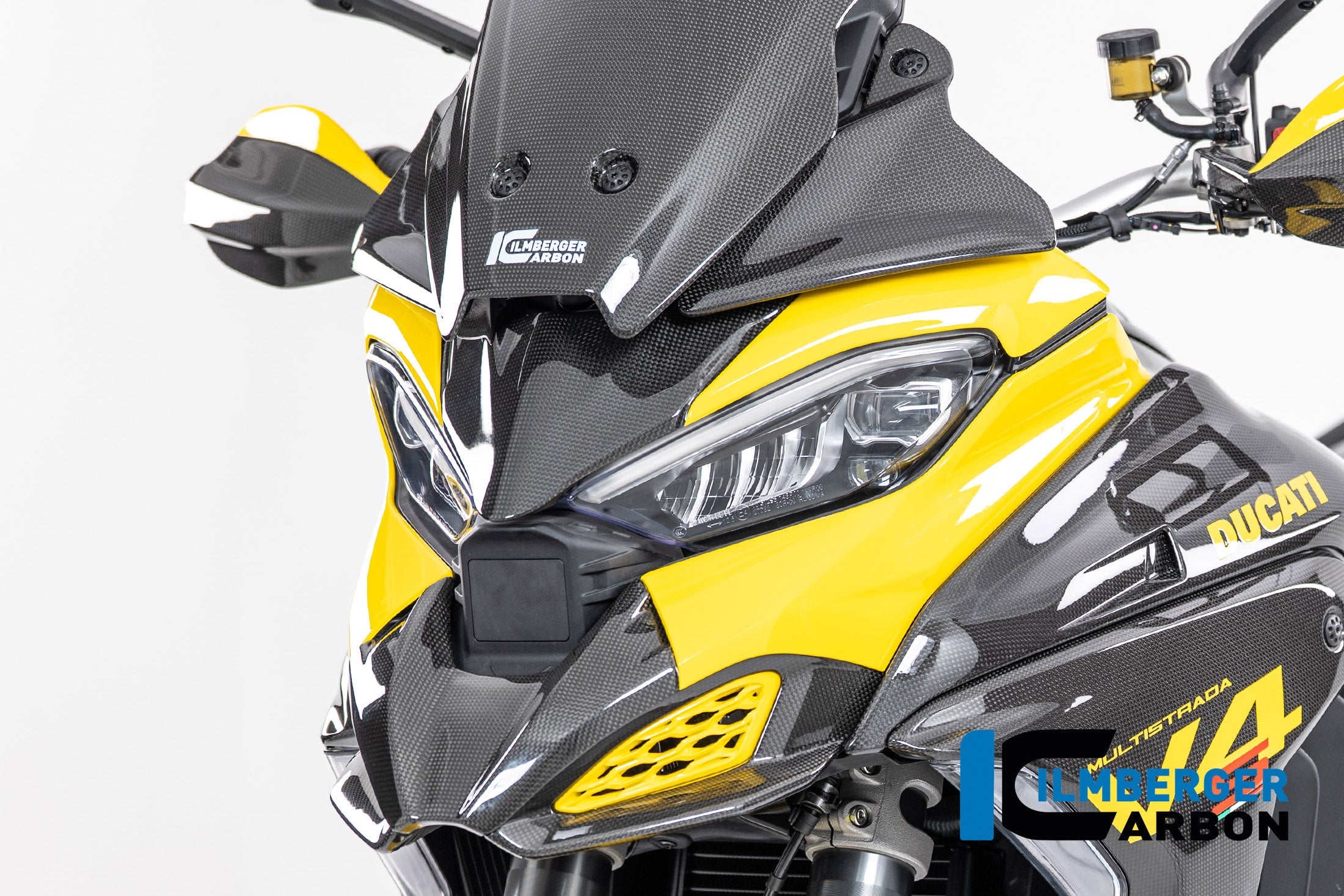 Ilmberger Carbon / イルムバーガー アッパーフェアリング（カーボン・グロス仕上げ） Ducati Multistrada V4 2025年モデル | CG.VEO.042.MTS25