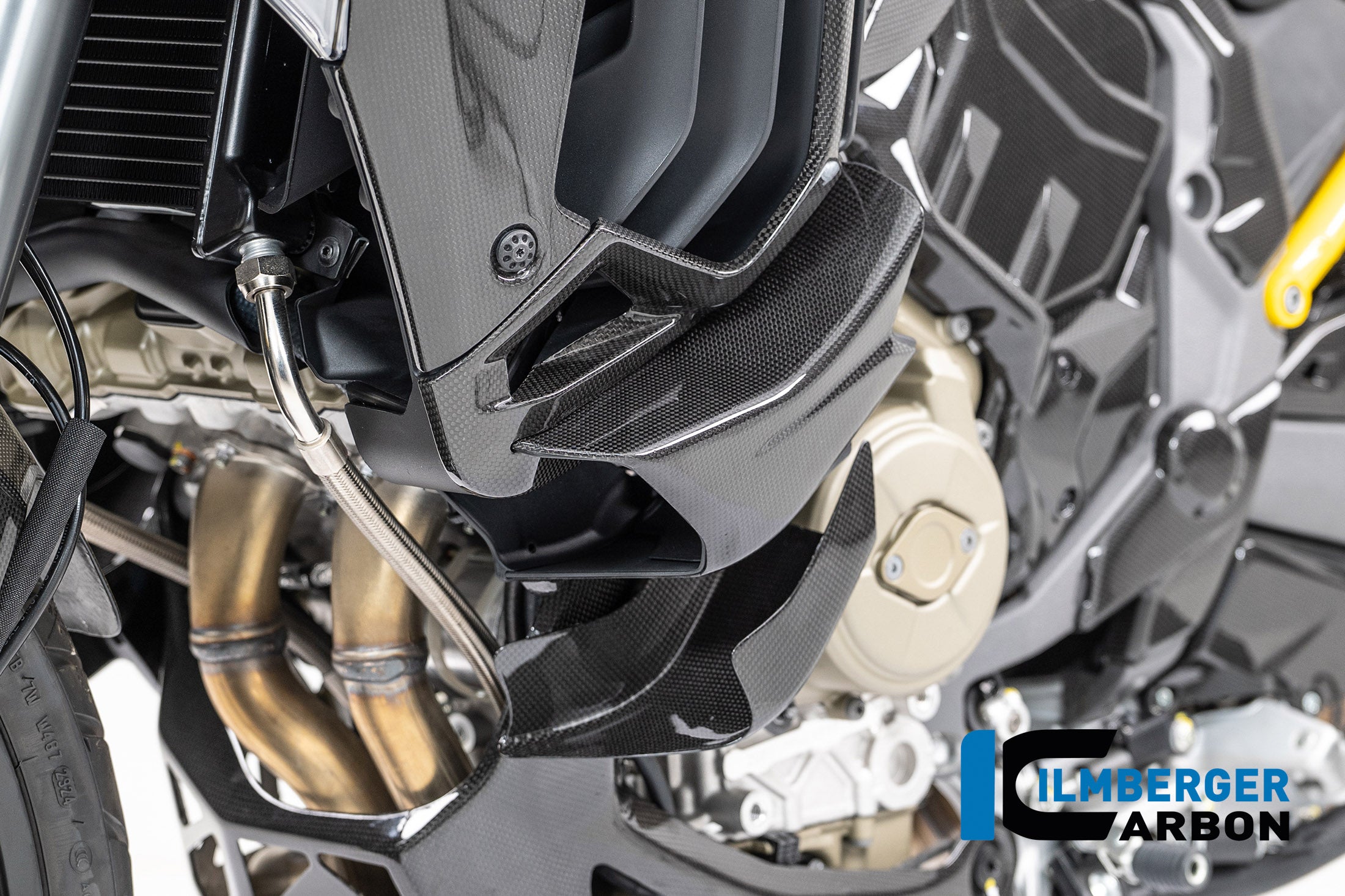 Ilmberger Carbon / イルムバーガー 左側ウィングレットフェアリング カーボン グロス仕上げ Ducati Multistrada V4 2025 | CG.VFL.017.MTS25
