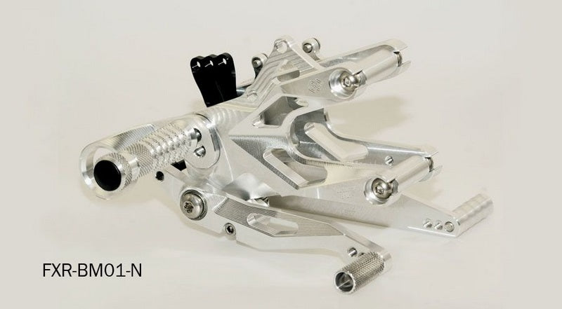 Hornig / ホーニグ ピン Footrest System for BMW S1000R (2014-2016) | FXR-BM01-B
