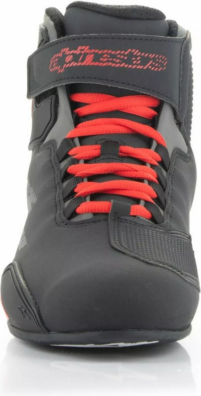 Alpinestars / アルパインスターズ Sektor シューズ ブラック  レッド  ダークグレー | 2515518-1303