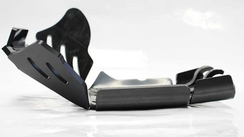 AXP-Racing / エーエックスピーレーシング Xtrem HDPE スキッドプレート - ブラック | AX1426