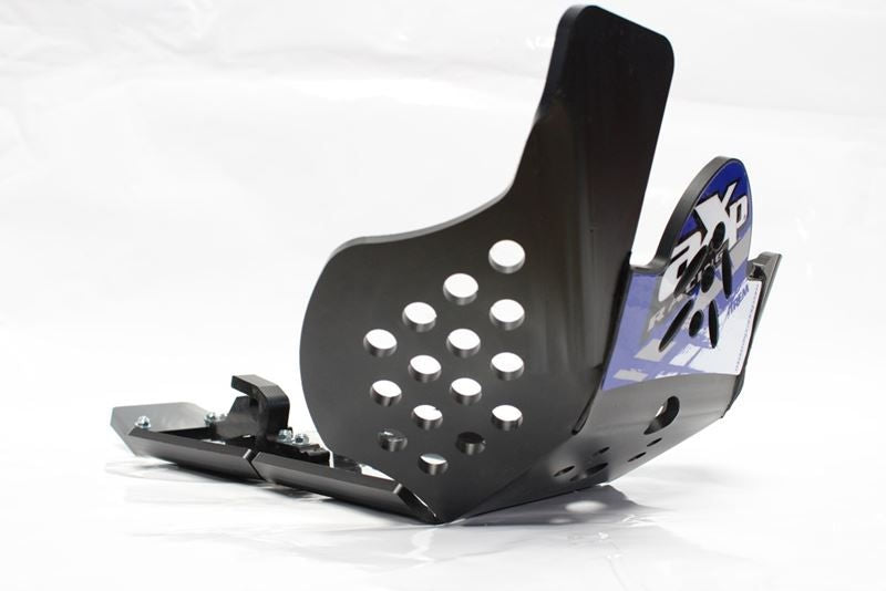 AXP-Racing / エーエックスピーレーシング Xtrem HDPE スキッドプレート - ブラック | AX1428