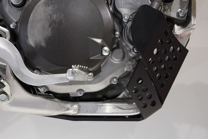 AXP-Racing / エーエックスピーレーシング スキッドプレート PHD 6mm - ブラック | AX1476