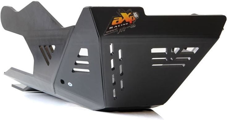 AXP-Racing / エーエックスピーレーシング Adventure スキッドプレート HDPE 8mm - ブラック | AX1606