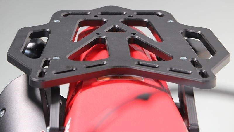 AXP-Racing / エーエックスピーレーシング Rear Rack HDPE 15mm - ブラック | AX1609