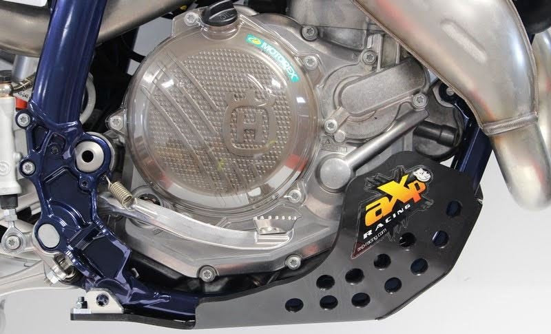 AXP-Racing / エーエックスピーレーシング スキッドプレート PHD 6mm - ブラック | AX1651