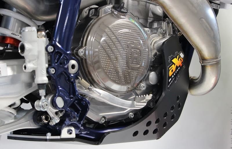 AXP-Racing / エーエックスピーレーシング Limited edition スキッドプレート PHD 6mm - ブラック | AX1665
