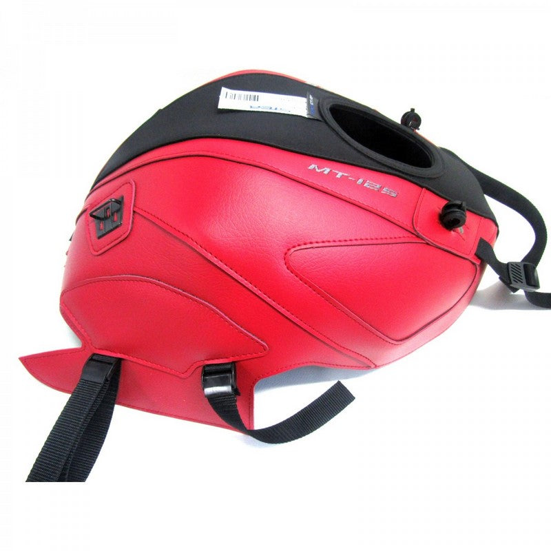 Bagster / バグスター タンクカバー MT 125 LARIO ブラック レッド CARMINE | 1702