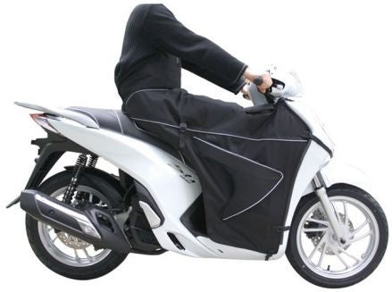 Bagster / バグスター エプロン（レッグカバー） HONDA FORZA SH 125 = 7584CB | XTB300