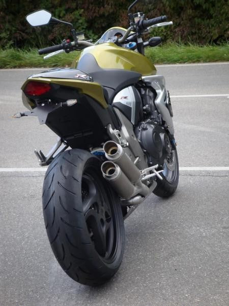Bodis（ボディス）スリップオンマフラー ステンレス グラウンド GPX2 ヨーロッパ公道走行認可 for CB1000R(08-) | HCB1000R-001