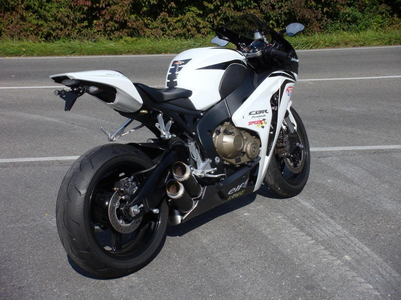 Bodis（ボディス）スリップオンマフラー ステンレス ブラック GPX2 ヨーロッパ公道走行認可 for FIREBLADE CBR1000RR(08-) | HCBR1000-012