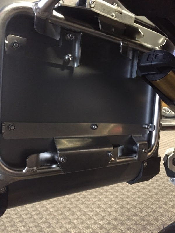 ディフェンダーエヴォ パニエシステム（純正BMWラック対応）F850GSA用