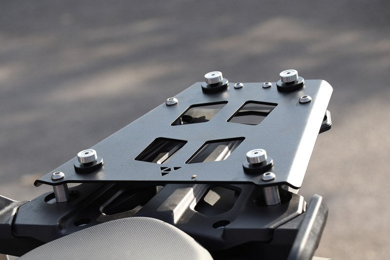 ディフェンダーエボトップケース（トップラック付）ブラック