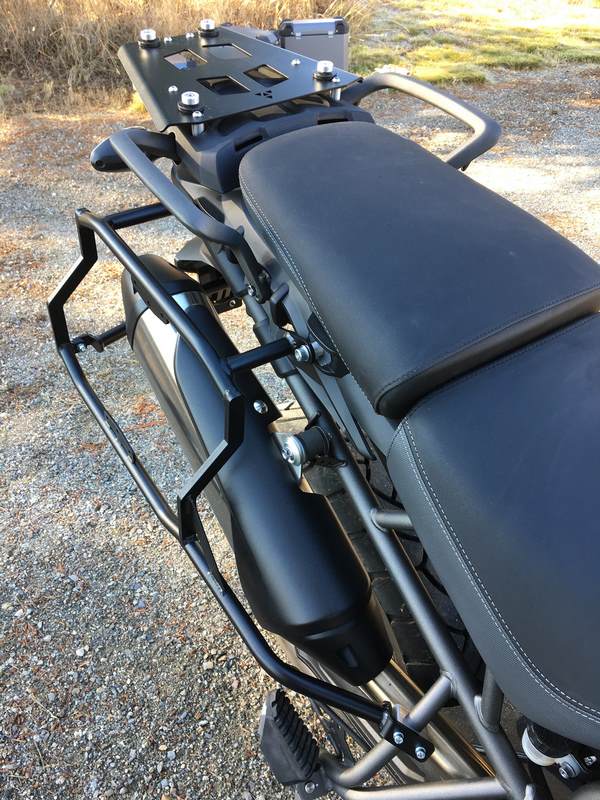 ディフェンダーエヴォ パニアシステムズ フローズングレー