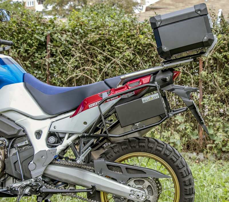 ディフェンダーエボトップケース30リットル（トップラック付） - アドベンチャースポーツ
