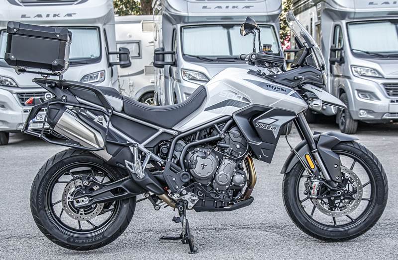 トップケース（トップマウント含む）、ブラック