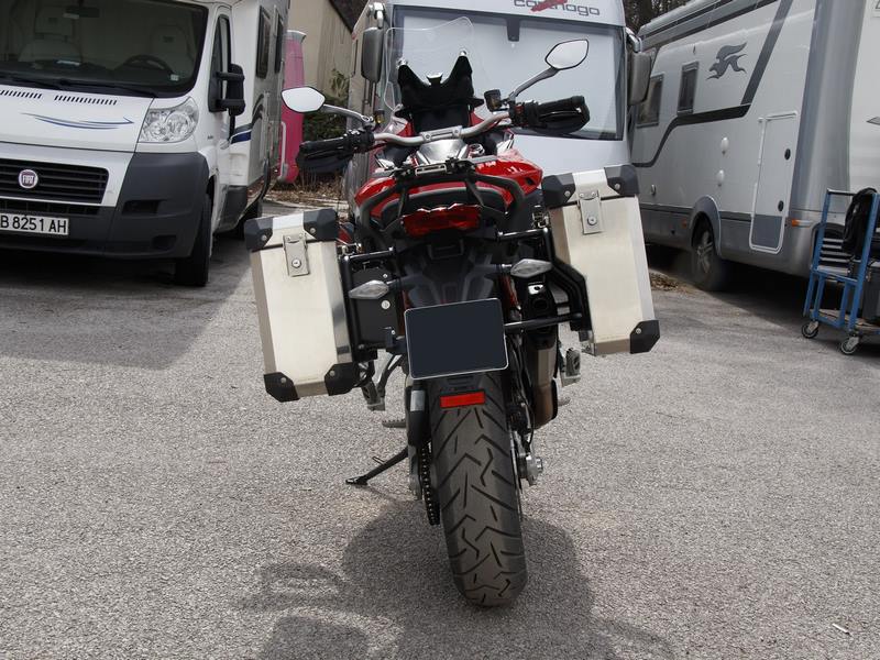 パニアシステム、未処理アルミニウム